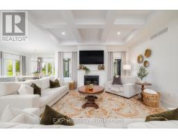 41 GILMER CRESCENT - 4