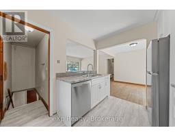 245 HARTWOOD AVENUE - 17