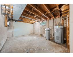 245 HARTWOOD AVENUE - 27