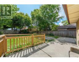 245 HARTWOOD AVENUE - 29