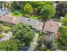 245 HARTWOOD AVENUE - 33