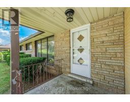 245 HARTWOOD AVENUE - 4