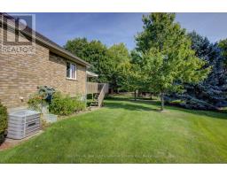 10 OAKWOOD COURT - 38