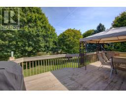 10 OAKWOOD COURT - 41