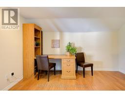 137 DUFFERIN STREET - 24