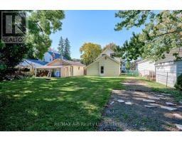 137 DUFFERIN STREET - 37
