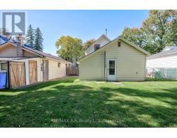 137 DUFFERIN STREET - 38