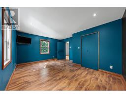 6 THERESA STREET - 21