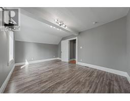 6 THERESA STREET - 25