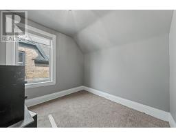 6 THERESA STREET - 26