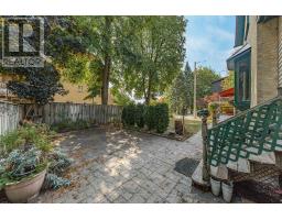 6 THERESA STREET - 30
