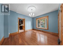 6 THERESA STREET - 9