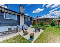 41 WEICHEL STREET - 23