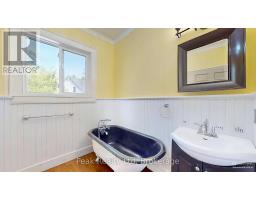 41 DOUGLAS STREET - 16