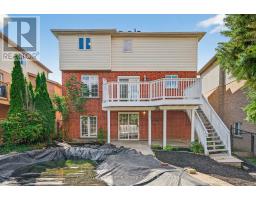 238 BRIARMEADOW DRIVE - 32