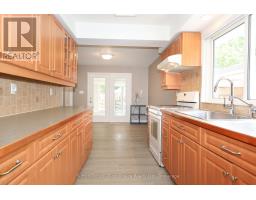 39 PORTIA BOULEVARD - 13