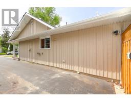 39 PORTIA BOULEVARD - 6