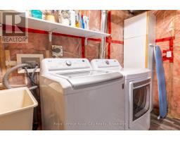 118 STIRLING MACGREGOR DRIVE - 36