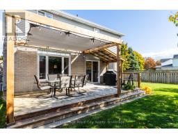 118 STIRLING MACGREGOR DRIVE - 40