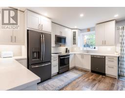 118 STIRLING MACGREGOR DRIVE - 8