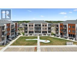 34 - 10 SOUTH CREEK DRIVE - 22