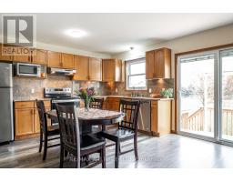 65 PARKHAVEN CRESCENT - 14