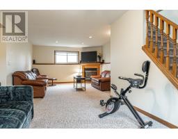 65 PARKHAVEN CRESCENT - 26