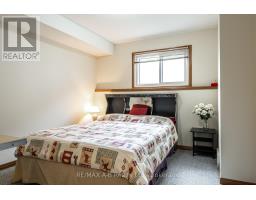 65 PARKHAVEN CRESCENT - 33