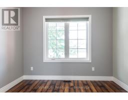 670 FORMAN AVENUE - 16