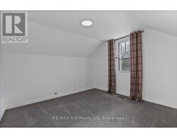 853 QUEENS AVENUE - 23