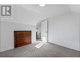 853 QUEENS AVENUE - 24