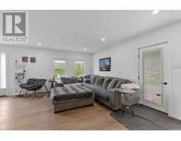 69 WHITEHEAD STREET - 12