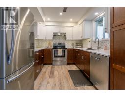 28 ANDERSON STREET - 10