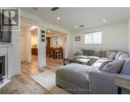 28 ANDERSON STREET - 14