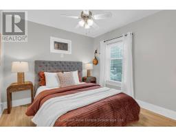 194 DUNDAS STREET N - 20