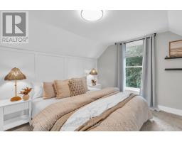 194 DUNDAS STREET N - 25