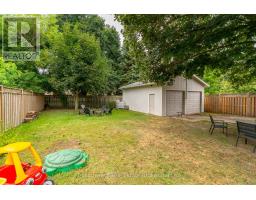 194 DUNDAS STREET N - 36