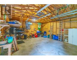 194 DUNDAS STREET N - 39