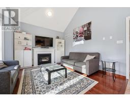 684 WILLOW ROAD - 14