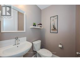 18 - 744 NELSON STREET W - 21