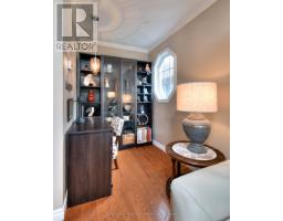 182 ROMEO STREET S - 10