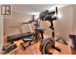 182 ROMEO STREET S - 26