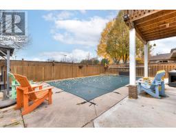 182 ROMEO STREET S - 29