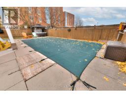 182 ROMEO STREET S - 31