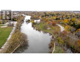 182 ROMEO STREET S - 39