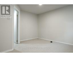 86 FREELAND DRIVE - 44