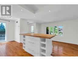 15 HOMESTEAD PLACE - 11