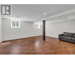 15 HOMESTEAD PLACE - 24