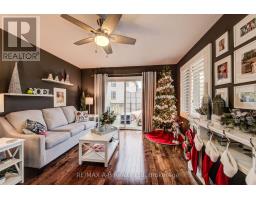 48 WELLINGTON STREET - 10