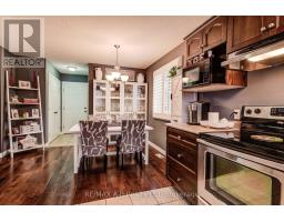 48 WELLINGTON STREET - 17